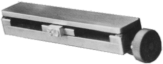 Self-Centreing Typeholder